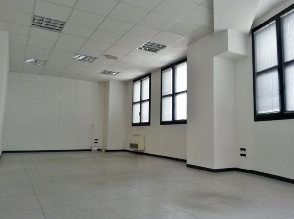 ufficio in vendita a Vicenza in zona Ferrovieri