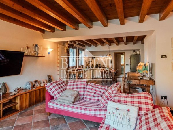 casa indipendente in vendita a Vicenza in zona Maddalene