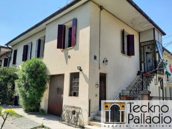casa indipendente in vendita a Vicenza in zona Centro Storico