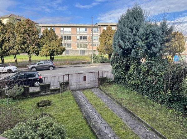 appartamento in vendita a Vicenza in zona Cattane