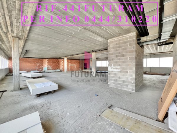 ufficio in vendita a Vicenza