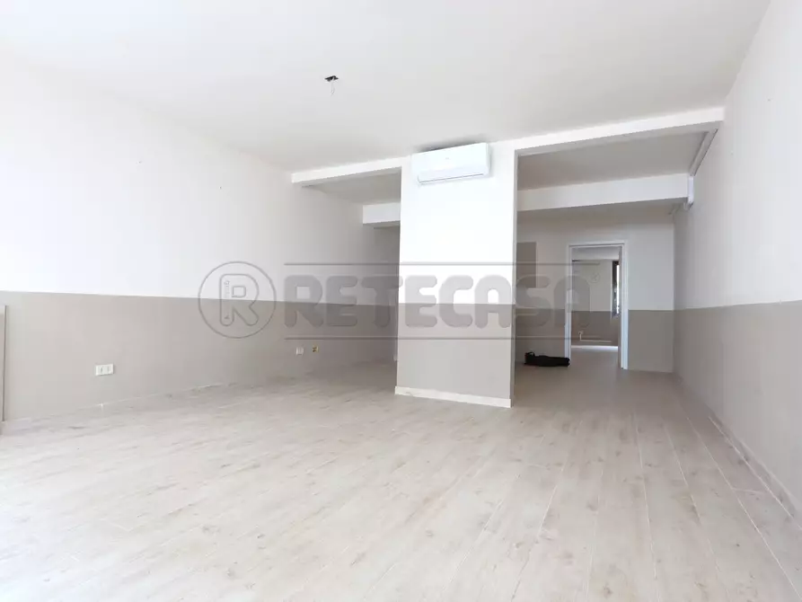 locale commerciale in vendita a Vicenza in zona Centro Storico