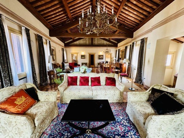 appartamento in vendita a Vicenza in zona Centro Storico