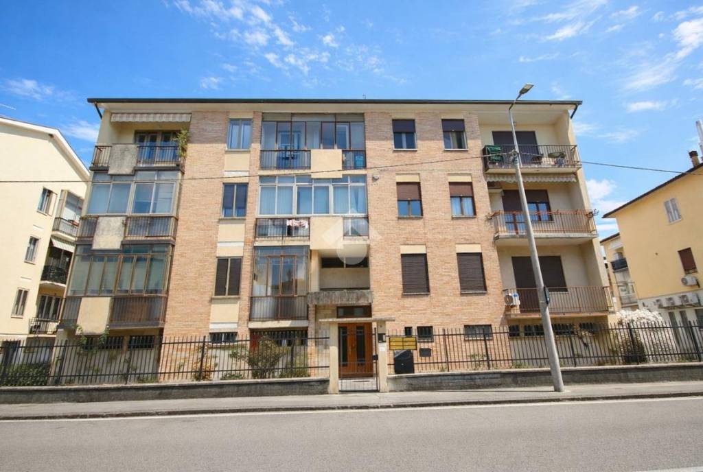 appartamento in vendita a Vicenza in zona Pio X