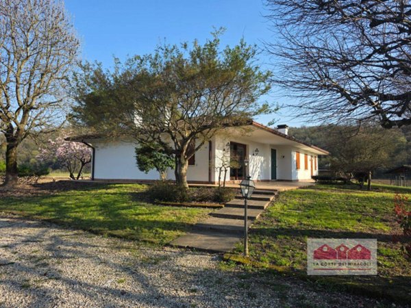 casa indipendente in vendita a Vicenza in zona Gogna