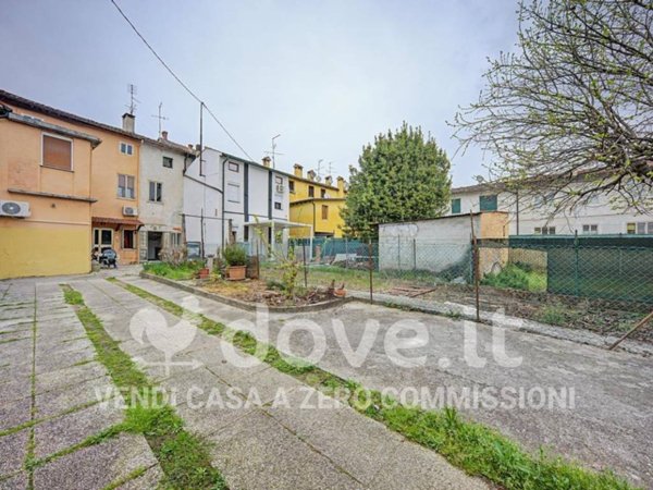 casa indipendente in vendita a Vicenza in zona San Lazzaro/Pomari