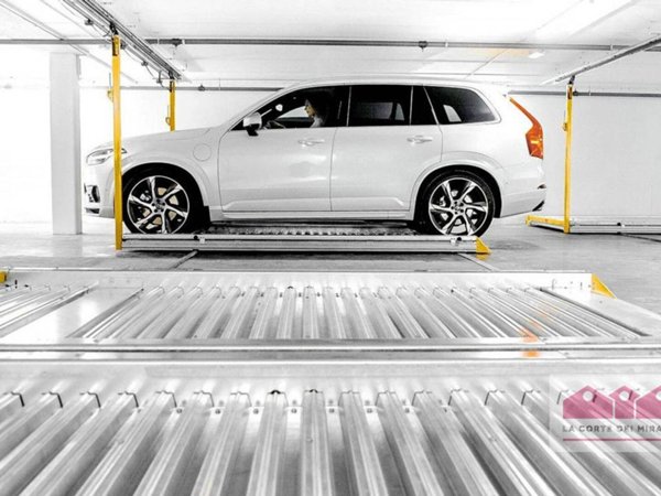 negozio in vendita a Vicenza in zona Borgo Berga