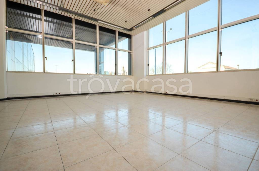 ufficio in vendita a Vicenza in zona San Lazzaro/Pomari