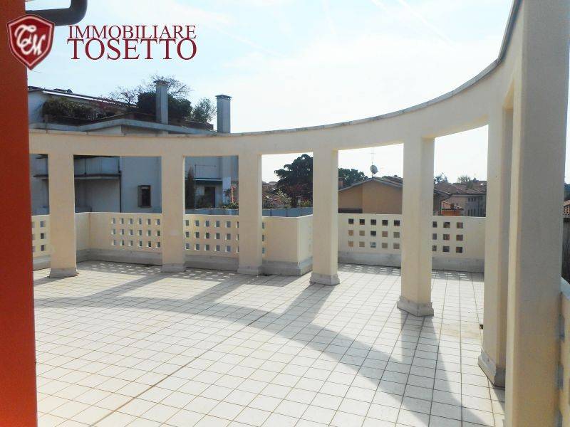 appartamento in vendita a Vicenza in zona Centro Storico