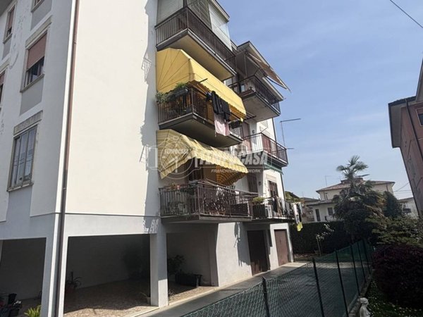 appartamento in vendita a Vicenza in zona Pio X