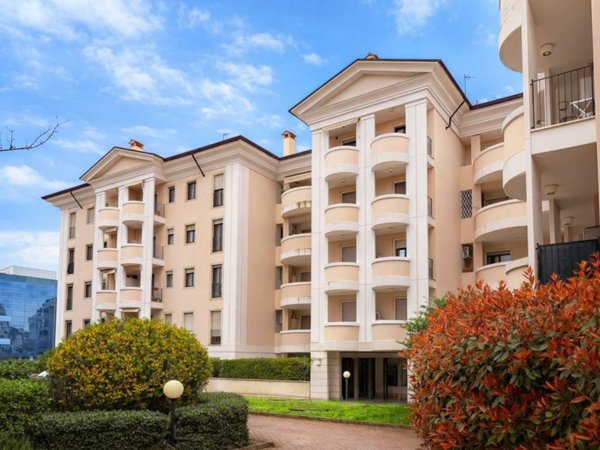 appartamento in vendita a Vicenza in zona Villaggio del Sole