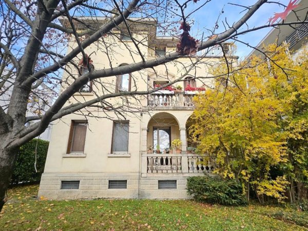 appartamento in vendita a Vicenza in zona San Lazzaro/Pomari