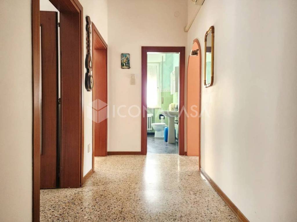 appartamento in vendita a Vicenza in zona San Bortolo/San Paolo