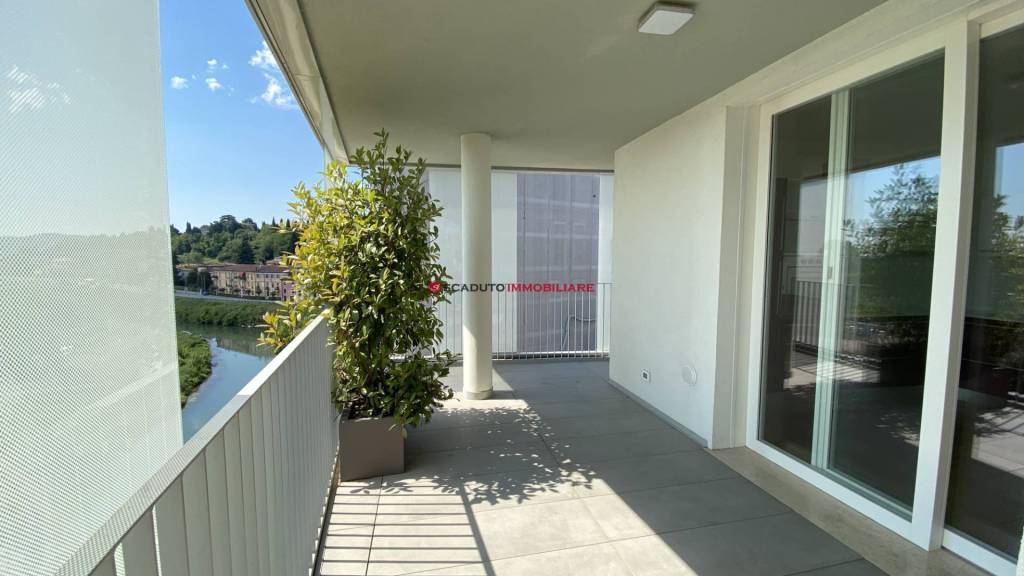 appartamento in vendita a Vicenza in zona Borgo Berga