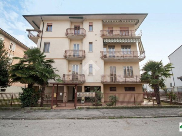 appartamento in vendita a Vicenza in zona Pio X