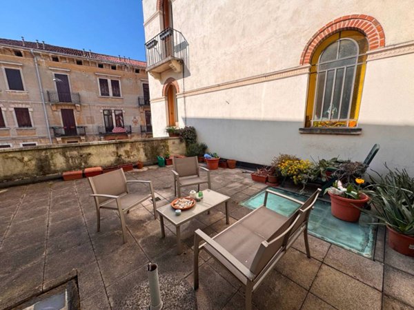 appartamento in vendita a Vicenza in zona Centro Storico