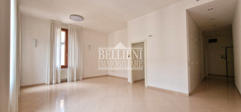 appartamento in vendita a Vicenza in zona Borgo Berga