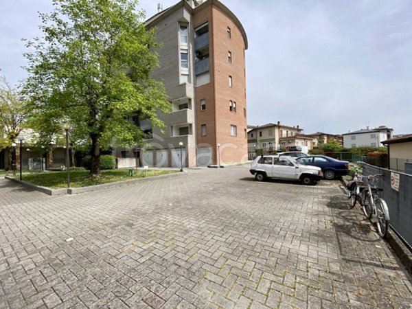 appartamento in vendita a Vicenza in zona Cattane