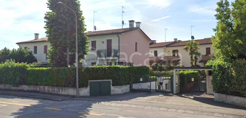 casa indipendente in vendita a Vicenza in zona Longara