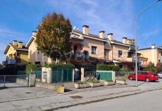 appartamento in vendita a Vicenza in zona Bertesinella