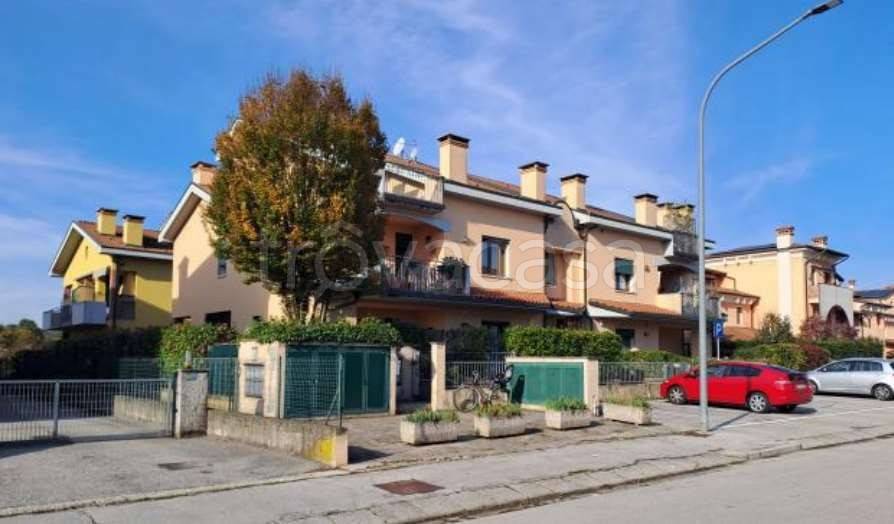 appartamento in vendita a Vicenza in zona Centro Storico