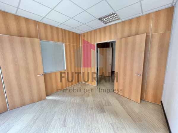 ufficio in vendita a Vicenza