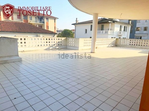 appartamento in vendita a Vicenza in zona Centro Storico