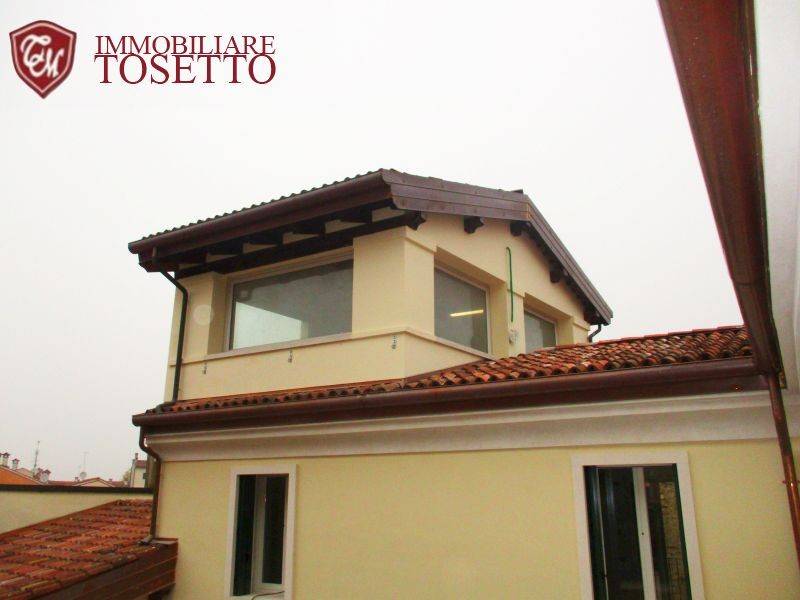 appartamento in vendita a Vicenza in zona Centro Storico