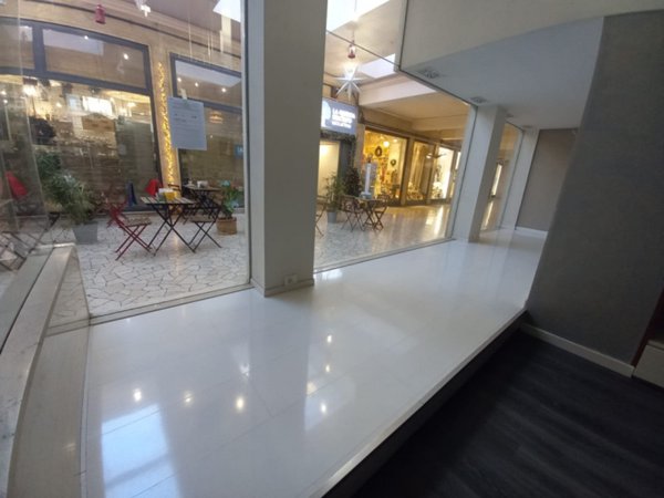 negozio in vendita a Vicenza in zona Centro Storico