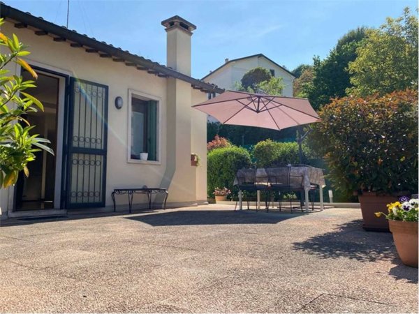 casa indipendente in vendita a Vicenza in zona Borgo Berga