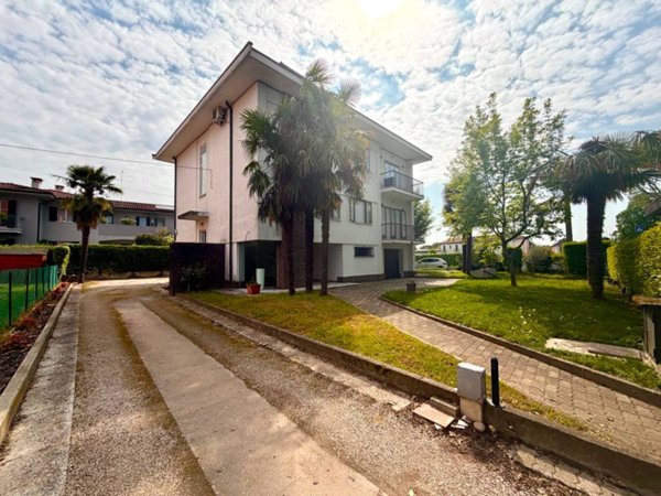 casa indipendente in vendita a Vicenza in zona San Felice