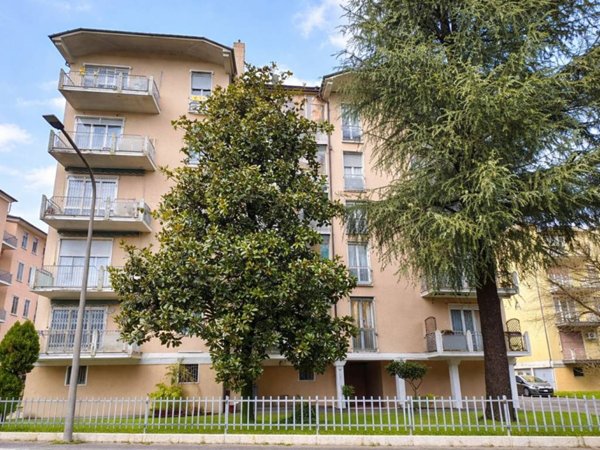 appartamento in vendita a Vicenza in zona Cattane