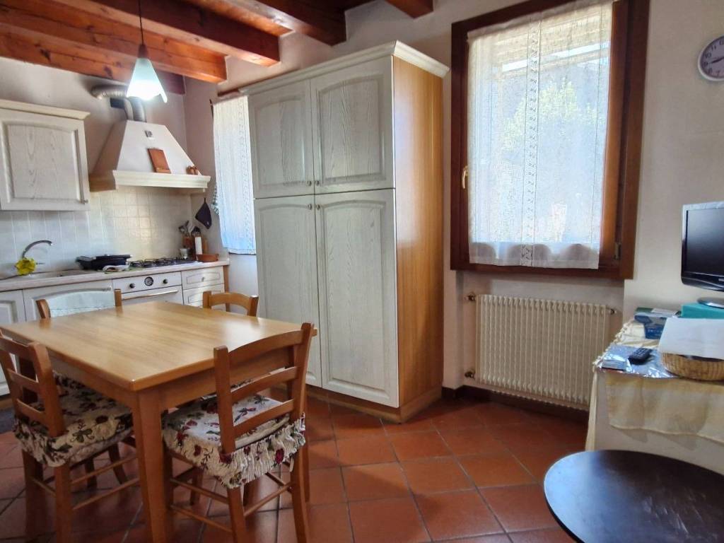 appartamento in vendita a Vicenza in zona Bertesina