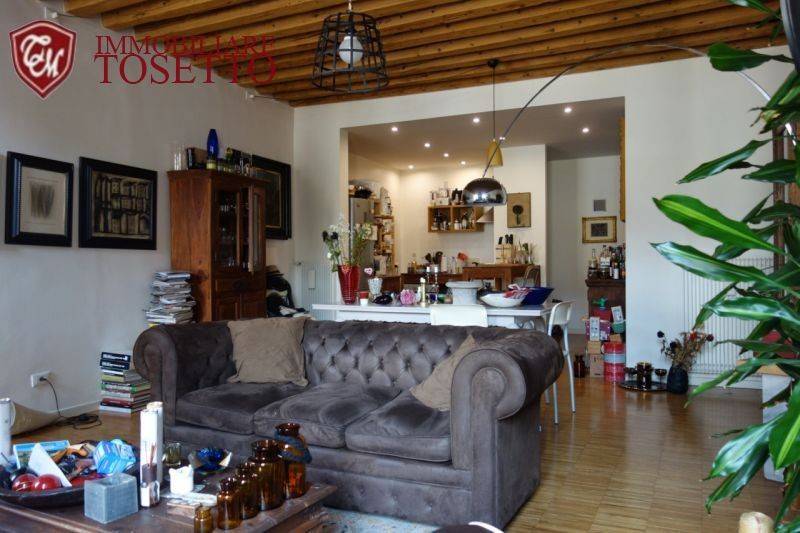 appartamento in vendita a Vicenza in zona Centro Storico