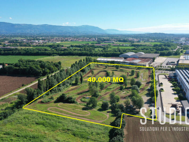 terreno edificabile in vendita a Vicenza