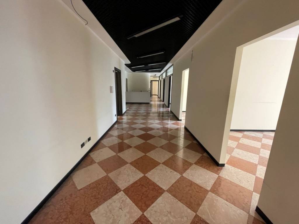 ufficio in vendita a Vicenza in zona Centro Storico