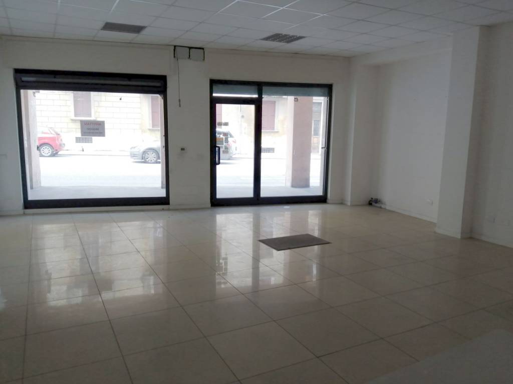 negozio in vendita a Vicenza