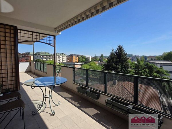 appartamento in vendita a Vicenza in zona Cattane