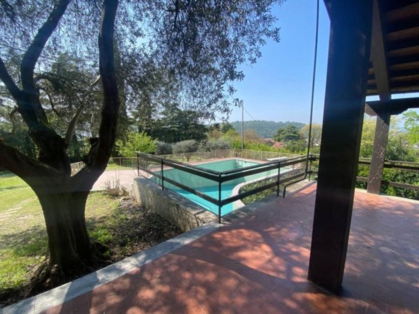 casa indipendente in vendita a Vicenza in zona Monte Berico