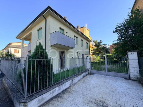 casa indipendente in vendita a Vicenza in zona Pio X