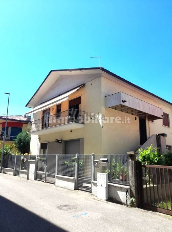 casa indipendente in vendita a Vicenza in zona San Bortolo/San Paolo