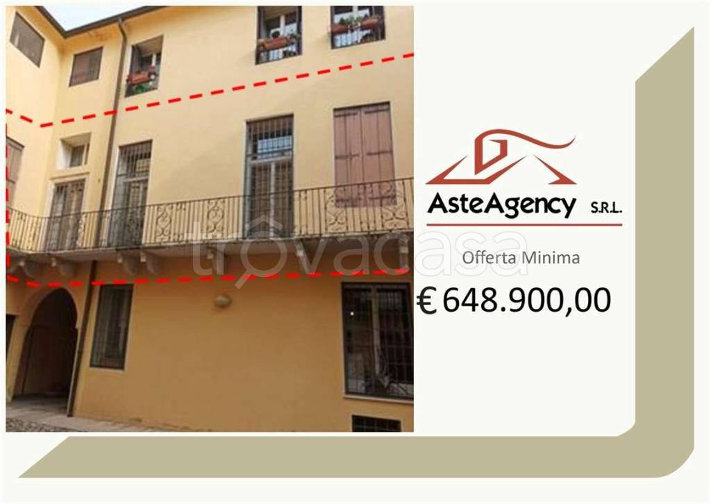 appartamento in vendita a Vicenza in zona Centro Storico