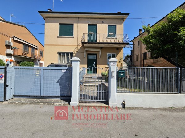 appartamento in vendita a Vicenza in zona Centro Storico