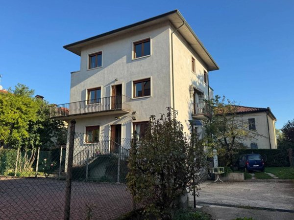 appartamento in vendita a Vicenza in zona San Bortolo/San Paolo