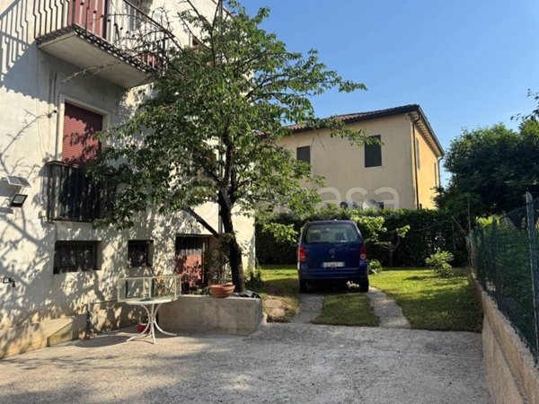 appartamento in vendita a Vicenza in zona San Bortolo/San Paolo