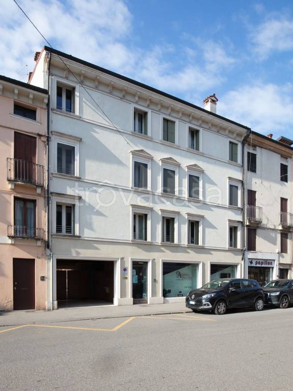 appartamento in vendita a Vicenza in zona Sant'Andrea