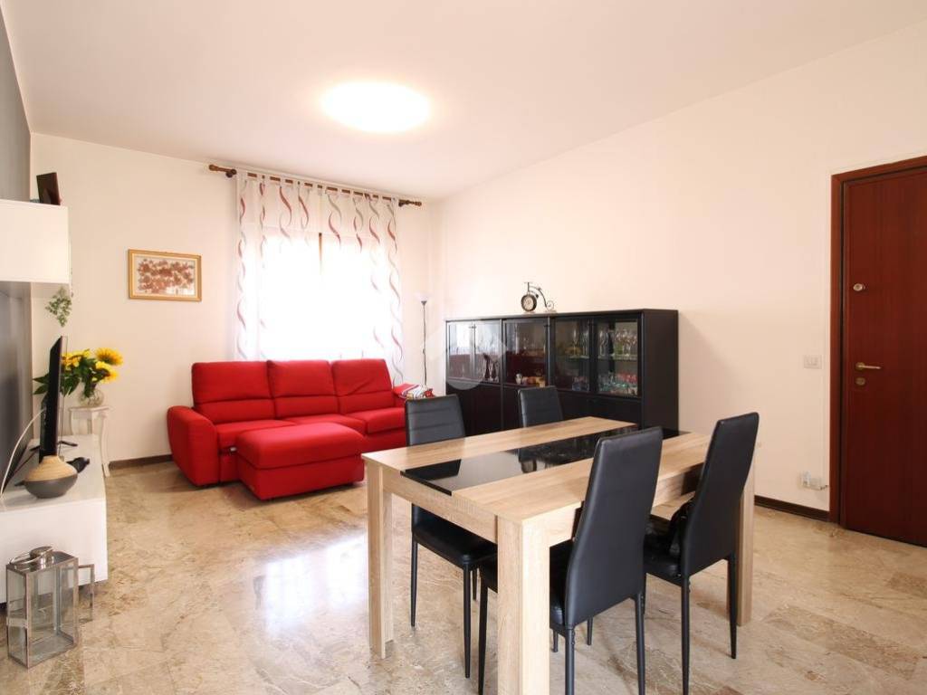 appartamento in vendita a Vicenza in zona San Bortolo/San Paolo