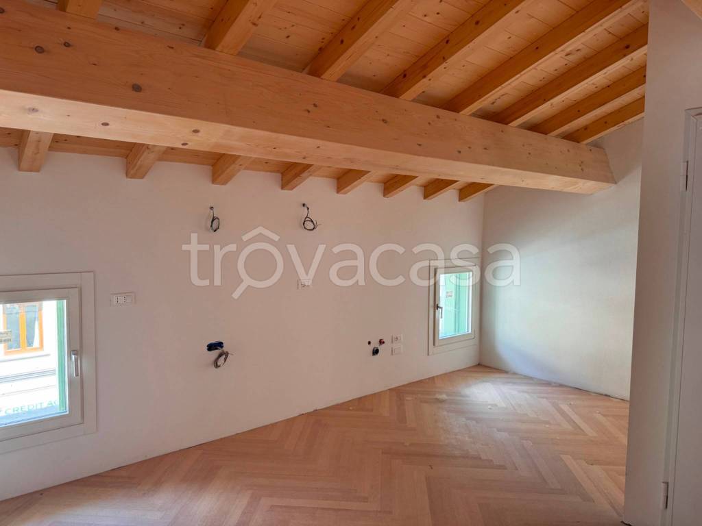 appartamento in vendita a Vicenza in zona Centro Storico