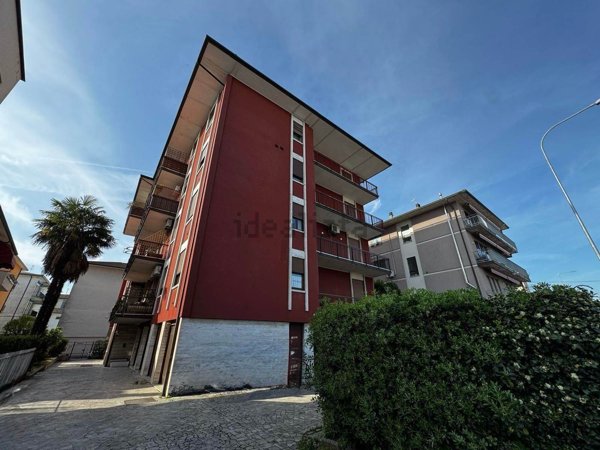 ufficio in vendita a Vicenza in zona San Bortolo/San Paolo