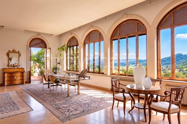 casa indipendente in vendita a Vicenza in zona Monte Berico